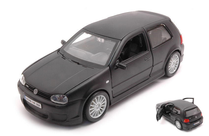 VW GOLF 4 R32 MATT BLACK 1:24 - Maisto - MI31290Z