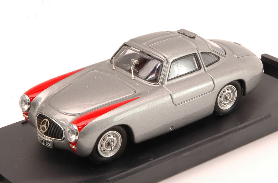 MERCEDES 300 SL COUPE' STREET 1952 SILVER 1:43 - Bang - BG7241