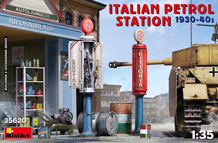 ITALIAN PETROL STATION 1930-40s KIT 1:25 - Miniart - MIN35620