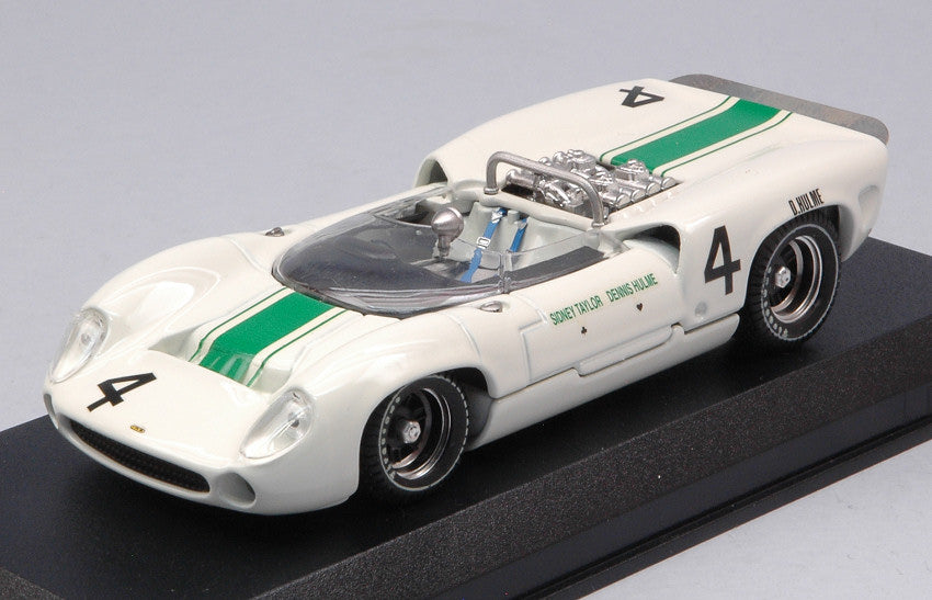 LOLA T70 SPYDER N.4 OULTON PARK 1965 D.HULME 1:43 - Best Model - BT9185