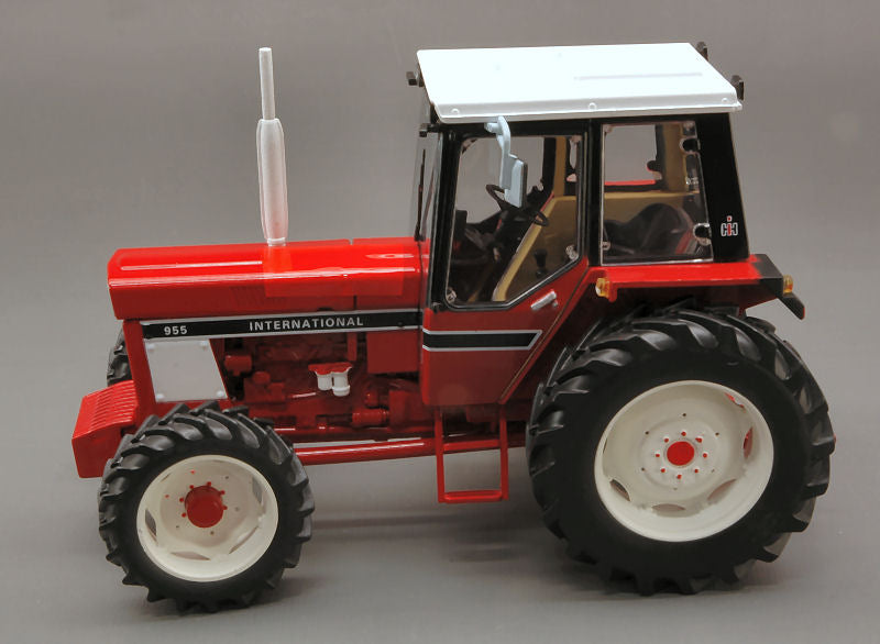 INTERNATIONAL HARVESTER 955 DUAL WHEELS 1:32 - Replicagri - REPLI064