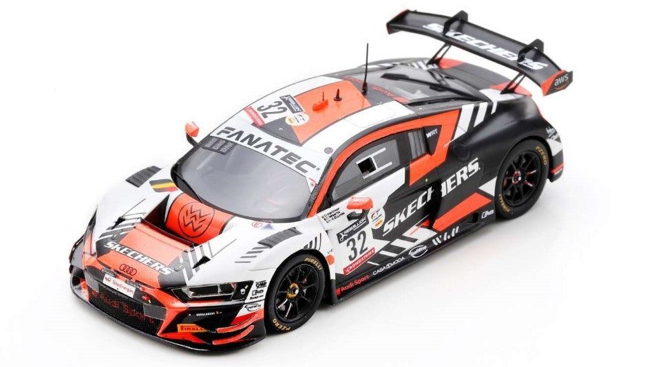 AUDI R8 GT3 N.32 24 H SPA 2022 VANTHOOR-VAN DER LINDE-WEERTS 1:43 - Spark Model - SB527