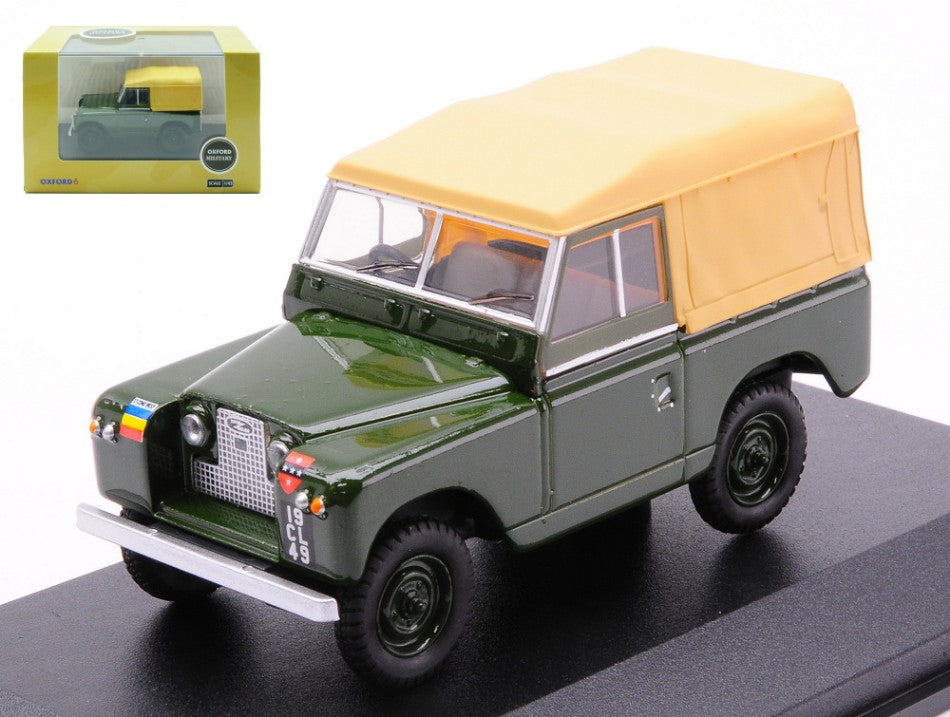 LAND ROVER SERIES II SWB CANVAS REME GREEN W/SOFT TOP CREAM 1:43 - Oxford - OXF43LR2S006