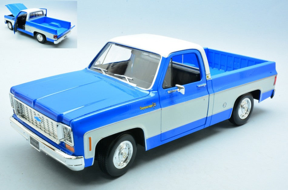 CHEVROLET C10 CHEYENNE SUPER 1974 BLUE 1:18 - Maisto - MI31467B