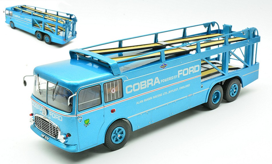FIAT BARTOLETTI 306/2 RENNTRANSPORTER 1956 BLUE 1:43 - Ixo Model