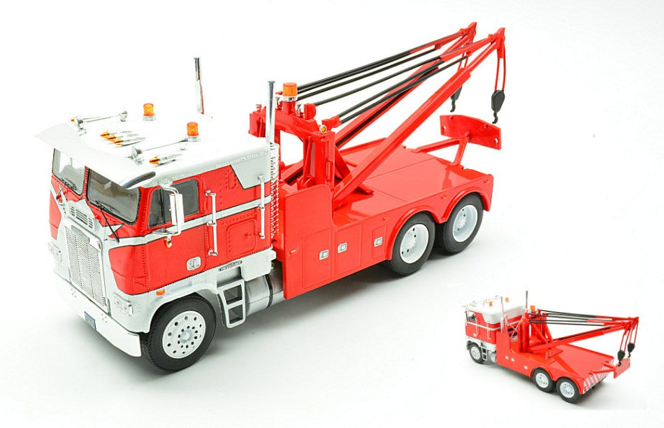 FREIGHTLINER FLA 1987 RED/WHITE 1:43 - Ixo Model - U43TTR002