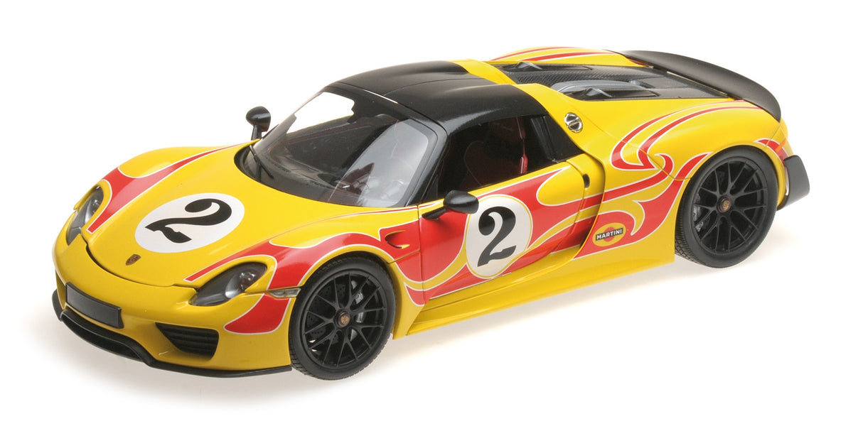 PORSCHE 918 SPYDER MARTINI WEISSACH PACKAGE YELLOW WITH RED STRIPES - 1/18 - Minichamps