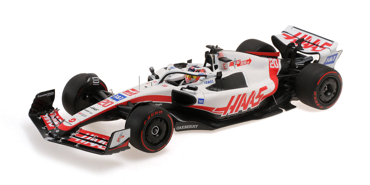 HAAS F1 TEAM VF-22 KEVIN MAGNUSSEN POLE POSITION BRAZILIAN GP 2022 - 1/18 - Minichamps