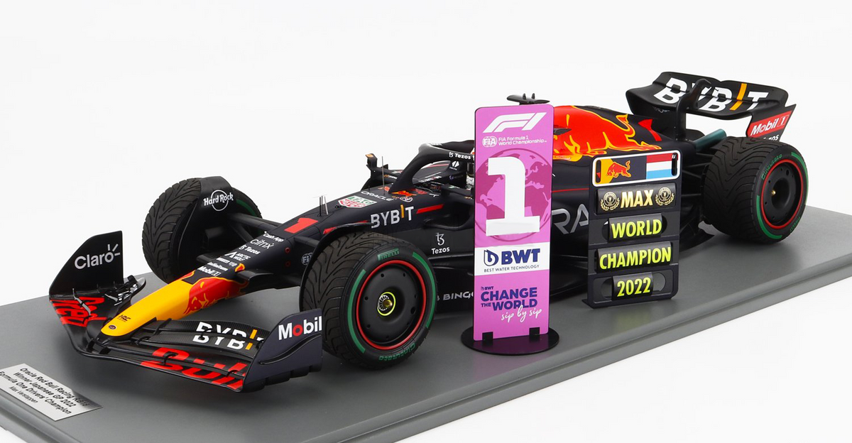 Red Bull - F1 RB18 Team Oracle Red Bull Racing n.1 (2022) 1:12 Red Bull - F1 RB18 Team Oracle Red Bull Racing n.1 (2022) 1:12