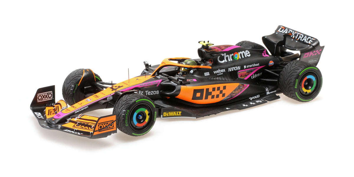 McLAREN MCL36 LANDO NORRIS SINGAPORE GP 2022 - 1/18 - Minichamps