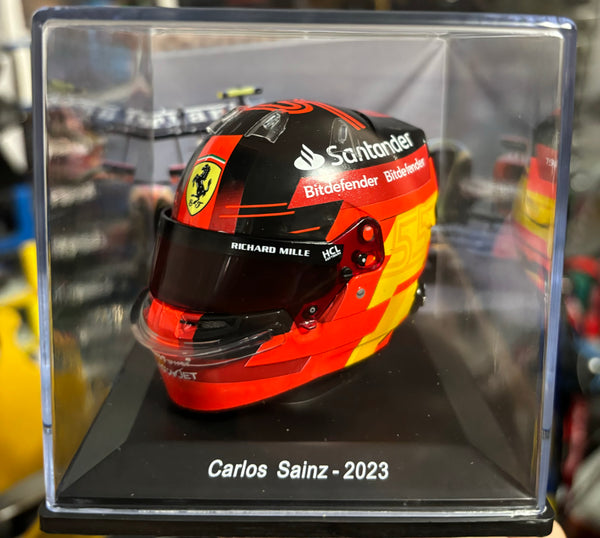 Carlos Sainz Helmet 1:5 - 2023 - Spark