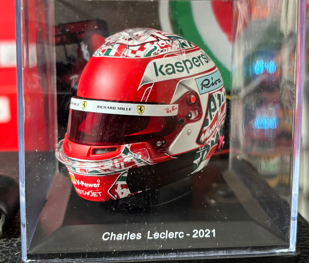 F1 フェラーリCharles Leclerc 2021 ミニヘルメット1/5 Charles Leclerc 1:5 2021 Helmet GP Imola - Spark – Triple Crown
