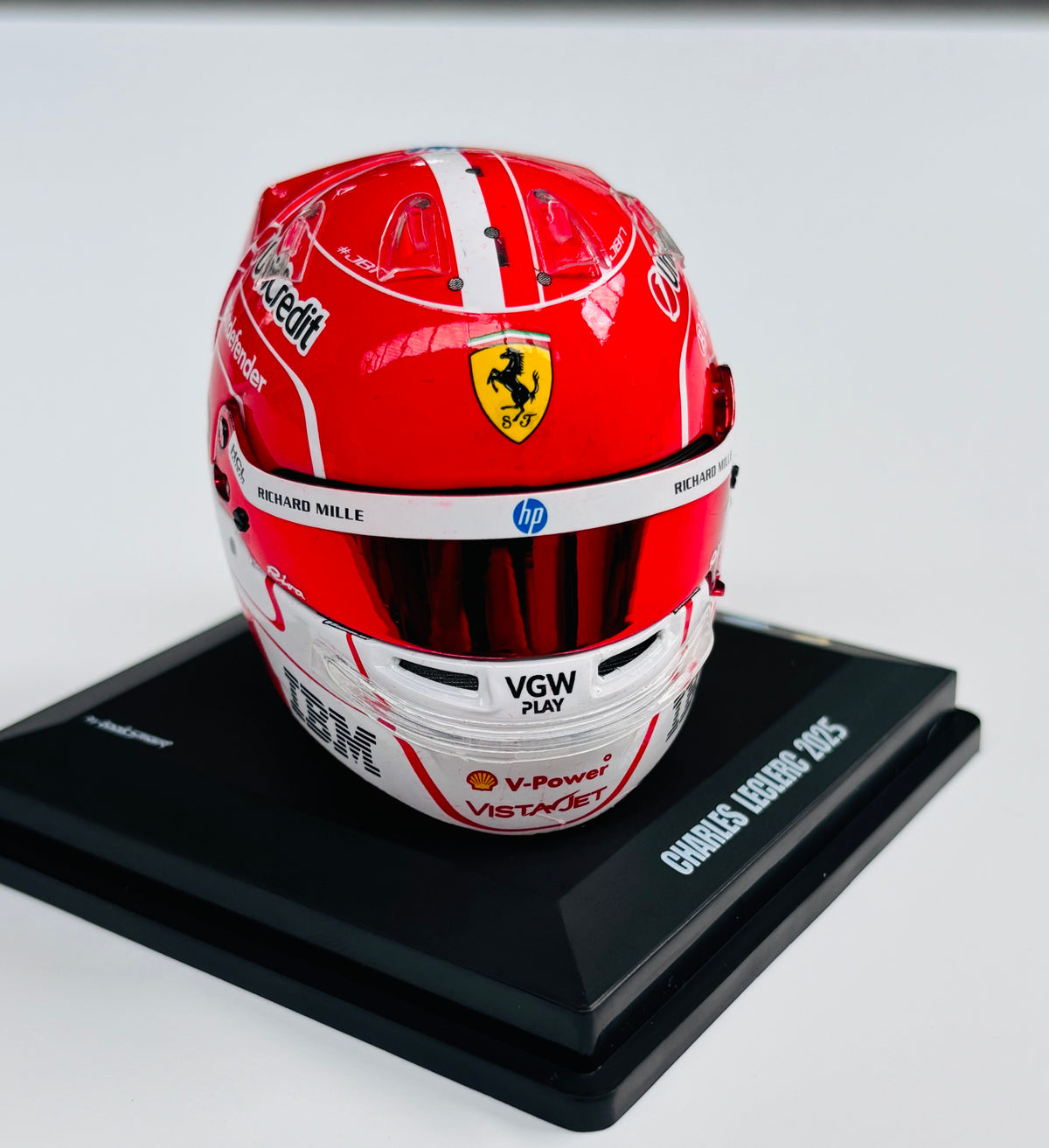 Charles Leclerc (2025) 1:5 - Helmet LSHEL009 - Looksmart