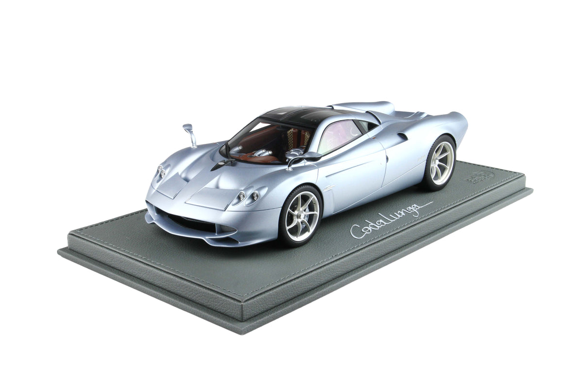 PAGANI HUAYRA CODALUNGA AZZURRO SARDEGNA MATT 1:18 - BBR Models - P18228A