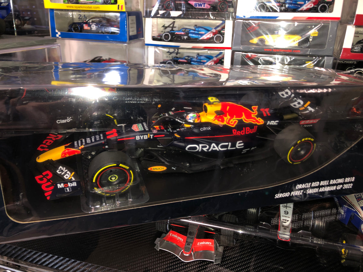 Red Bull RB18 (2022) 1:18 - Sergio Perez - Saudi Arabia GP 2022