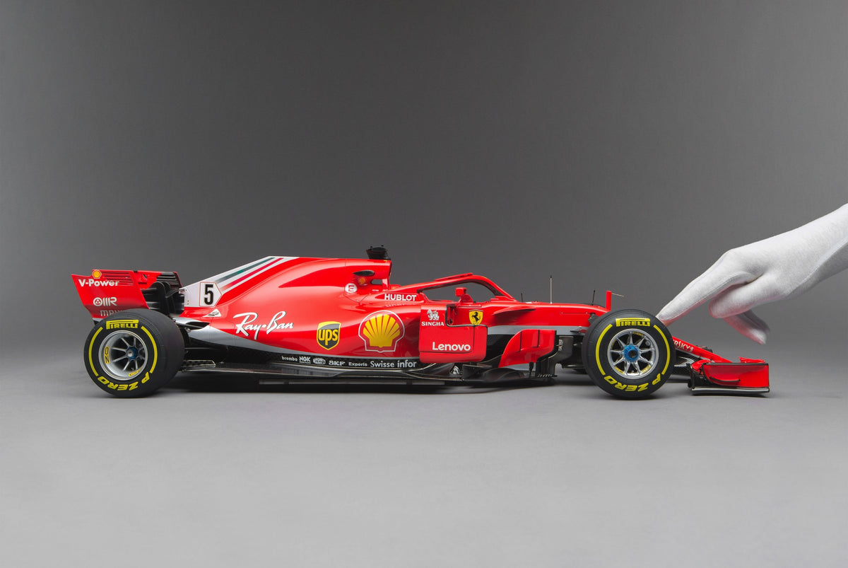 Ferrari SF71-H 1:8 - Sebastian Vettel Winner GP Australia 2018