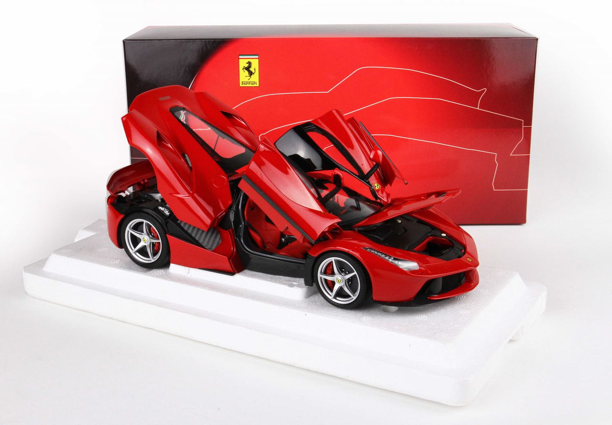 Ferrari - LaFerrari 1:18 - Rosso Corsa 322 - BBR – Triple Crown ModelStore