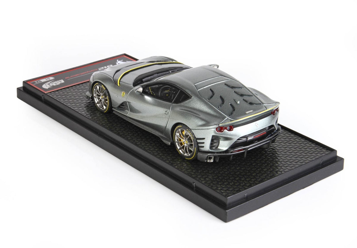 Ferrari - 812 Competizione 1:43 (2021) Corburn Grey - Horizontal Yello – Triple Crown ModelStore Ferrari - 812 Competizione 1:43 (2021) Corburn Grey - Horizontal Yello – Triple Crown ModelStore