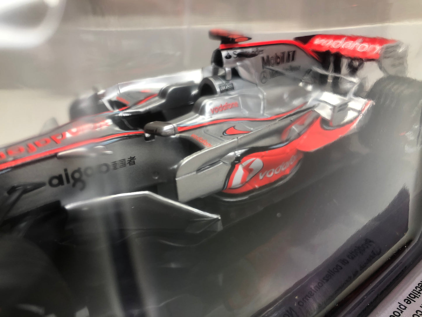 McLaren MP4/23 1:24 - Lewis Hamilton World Champion 2008