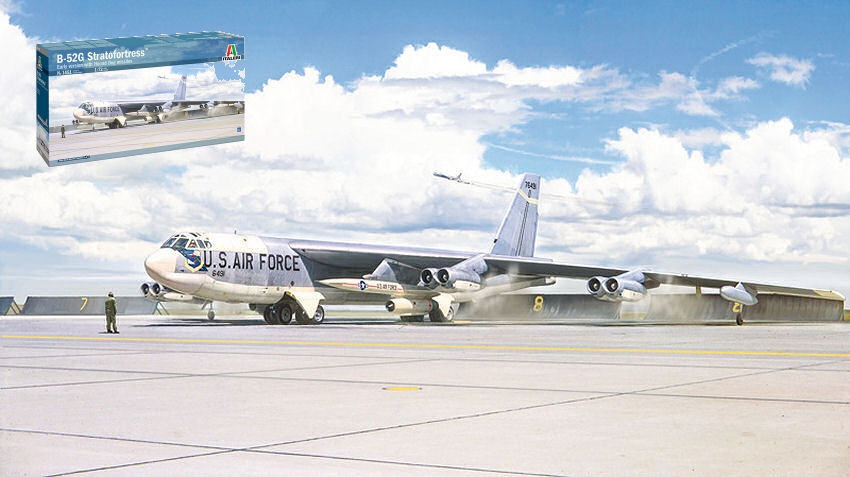 B-52G EARLY WITH HOUND DOG KIT 1:72 - Italeri - IT1451