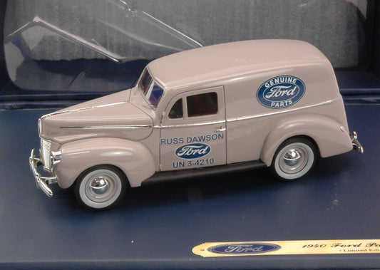 FORD PANEL VAN FORD GENUINE PARTS 1935 1:43 - Ford Genuine Parts - FGP0442