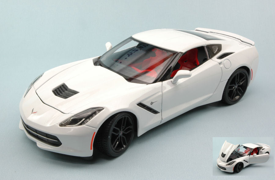 CORVETTE STINGRAY Z51 2014 WHITE 1:18 - Maisto - MI31677W