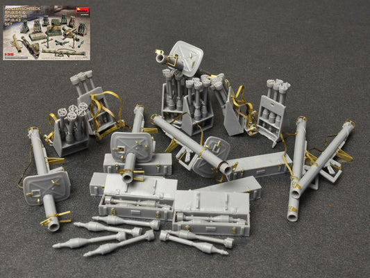 PANZERSCHRECK RPZB.54 & OFENROHR RPZB 43 SET KIT 1:35 - Miniart - MIN35263