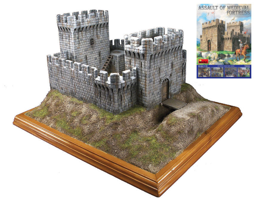 ASSAULT OF MEDIEVAL FORTRESS KIT 1:72 - Miniart - MIN72033