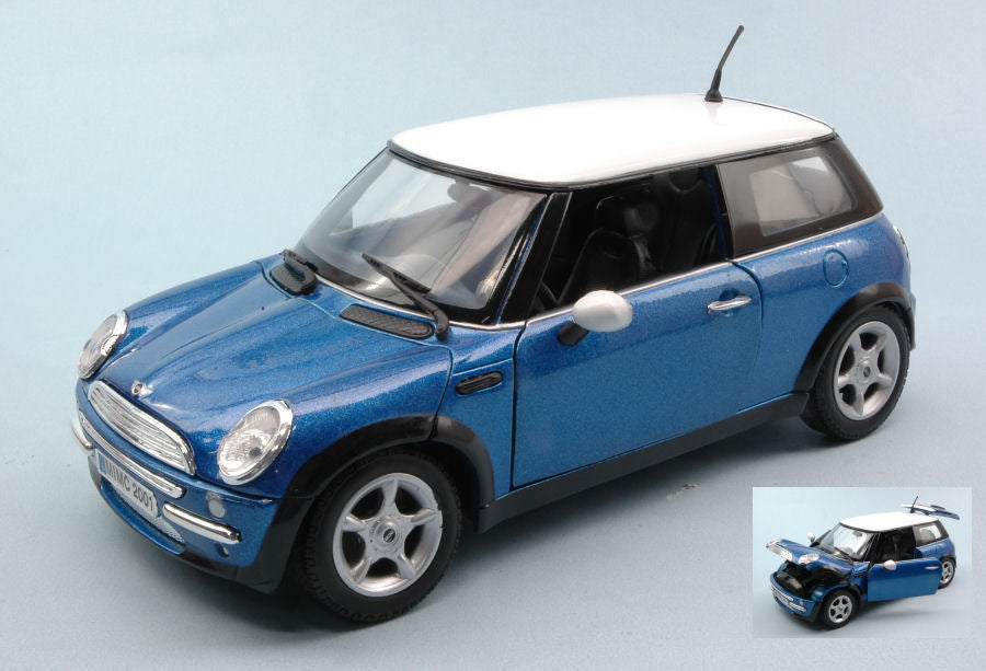 MINI COOPER 2001 BLUE/WHITE 1:18 - MotorMax - MTM73114BL