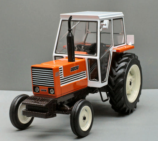 TRATTORE FIAT 880 2x4 CABINA BIANCA 1:32 - Replicagri - REPLI163
