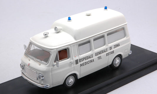 FIAT 238 AMBULANZA STAZIONE DI BOLOGNA 14/08/1980 ORE 10:25 1:43 - Rio - RI4633