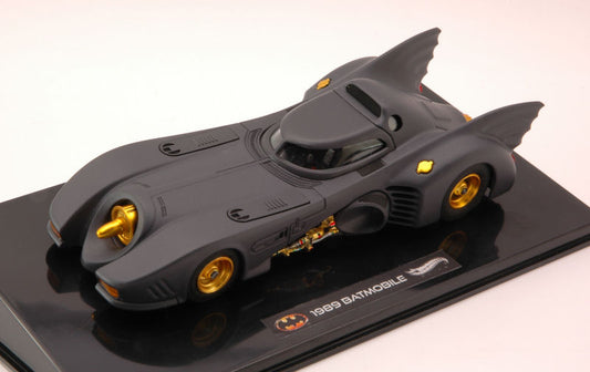 BATMOBILE 1989 1:43 - Hot Wheels - HWX5494