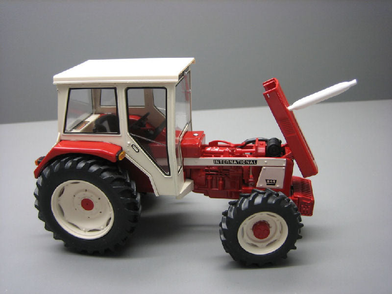 TRATTORE IH 844 1:32 - Replicagri - REPLI071