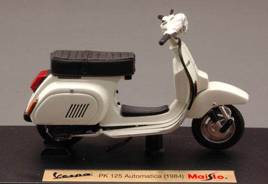 VESPA PK 125 AUTOMATICA 1984 CREAM 1:18 - Maisto - MI4337W