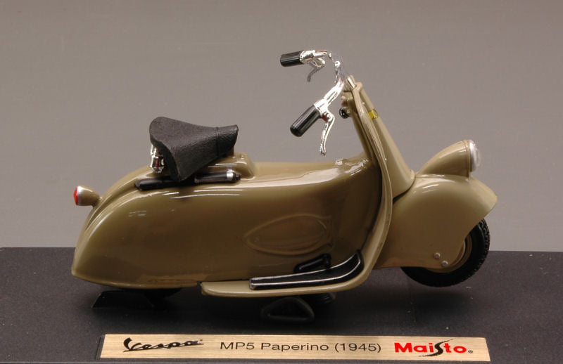 VESPA MP5 PAPERINO 1945 BEIGE 1:18 - Maisto - MI4340G