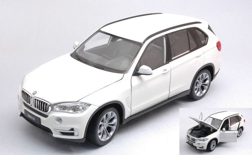 BMW X5 WHITE 1:24 - Welly - WE24052W