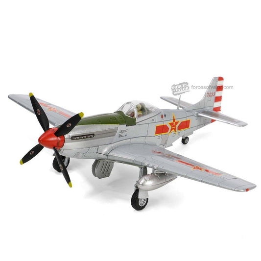 MUSTANG P-51 D WW2 PLA AIRCRAFT 2nd FIGHTER SQUADRON 1:72 - Forces of Valor - FOR812013B