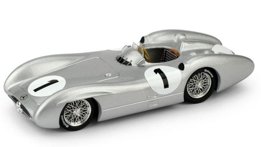 MERCEDES W 196 J.M.FANGIO 1954 N.1 4th GR.BRITAIN GP WORLD CHAMPION 1:43 - Brumm - BM0325