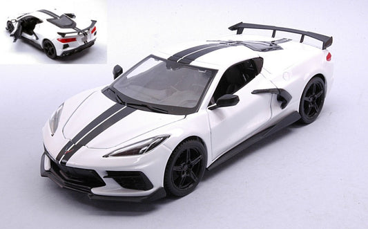 CHEVROLET CORVETTE STINGRAY COUPE' HIGH WING 2020 WHITE 1:24 - Maisto - MI31534W
