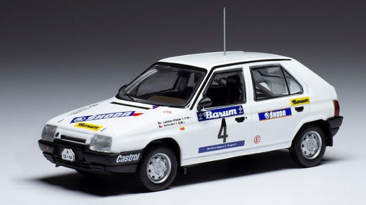 SKODA FAVORIT 136 L N.4 RALLY VALASSKAA ZIMA 1989 KRECEK/BORIVOJ 1:43 - Ixo Model - RAC407A.22