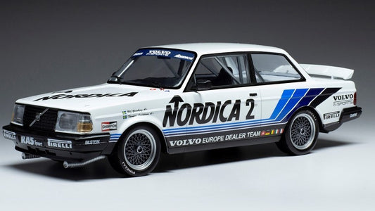 VOLVO 240 TURBO N.2 ETCC BRUNN 1986
GRANBERG/LINDSTROM 1:18 - Ixo Model - 18RMC088.20