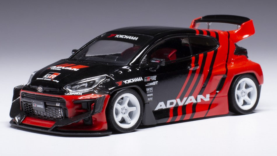 TOYOTA YARIS/PANDEM BLACK ADVAN 1:43 - Ixo Model - MOC328