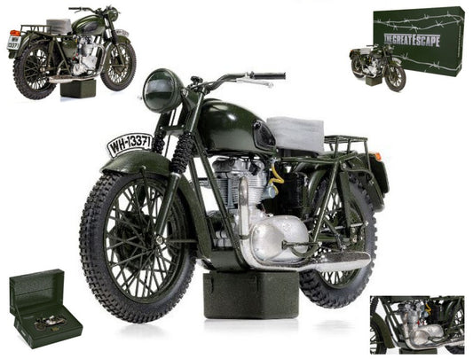 TRIUMPH TR6 650 TROPHY "THE GREAT ESCAPE" S.MCQUEEN 1963 GREEN/MUD 1:12 - Corgi - CC08501
