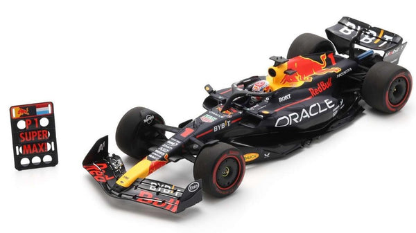 RedBull - F1 RB19 n°1 (2023) 1:18 - Max Verstappen - British GP - With Pit Board - Spark