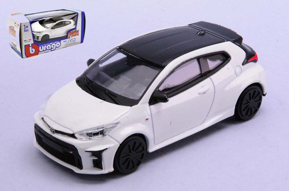 TOYOTA GR YARIS WHITE 1:43 - Burago - BU30470W