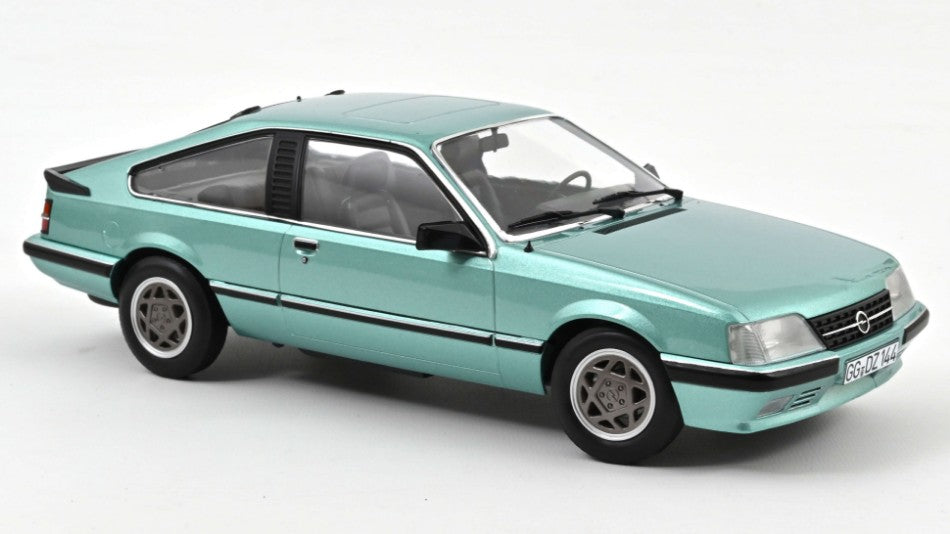 OPEL MONZA 2.5 E 1983 BERYLL GREEN METALLIC 1:18 - Norev - NV183643