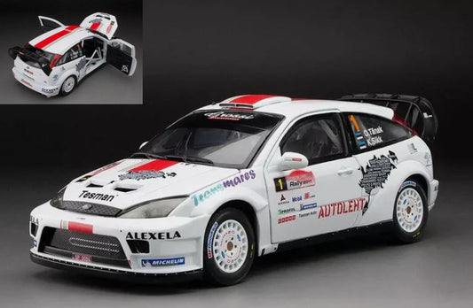 FORD FOCUS WRC N.1 SAAREMAA RALLY 2011 COLIN MC RAE 1:18 - SunStar - SS3913