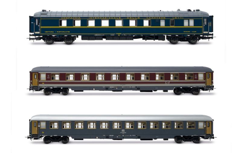 FS 3 CARROZZE RISTORANTE,1a CLASSE, 2a CLASSE ALPEN-EXPRESS EP.IVb 1:87 - Rivarossi - HR4361