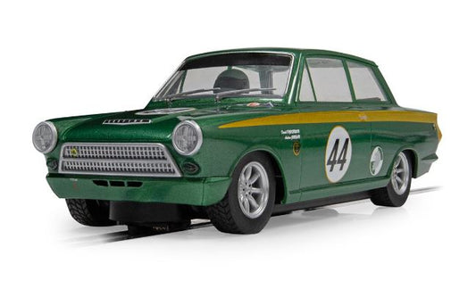 LOTUS FORD CORTINA GOODWOOD 2023 A.JORDAN-D.DICKENSON SLOT 1:32 - Scalextric - C4540