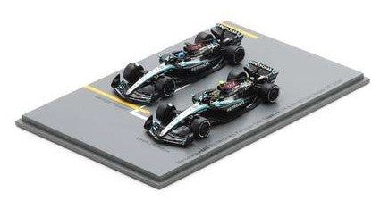 MERCEDES F1 N.44 & N.63 LAS VEGAS GP 2024 G.RUSSELL & L.HAMILTON 1:64 - Spark Model - Y419